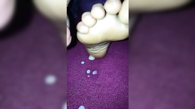 sperm top of toes