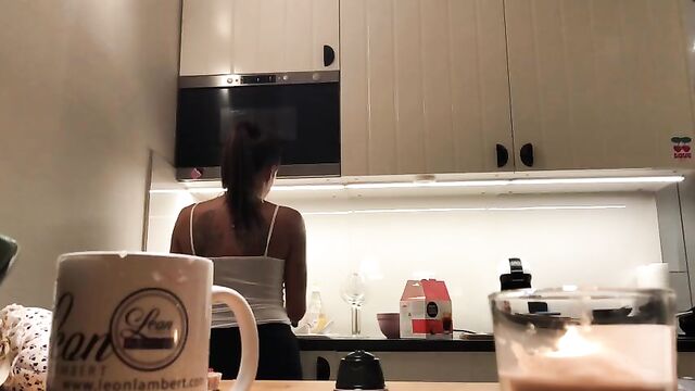 Perfect Pokies on the Kitchen Cam, Braless Sylvia and her Am