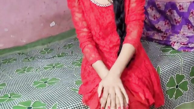 Indian girl salwar suit me kiya gajab lag rahi thi