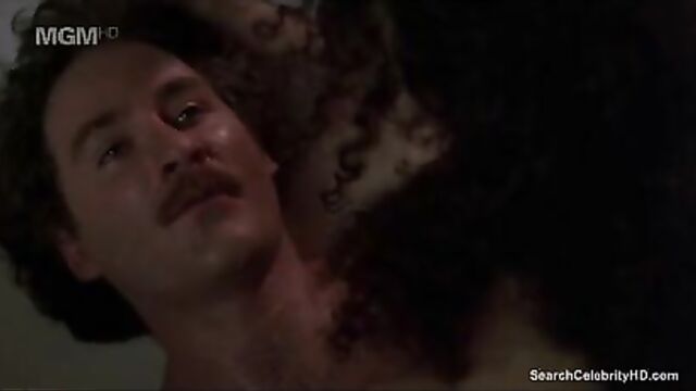 Mary Elizabeth Mastrantonio nude - The January Man