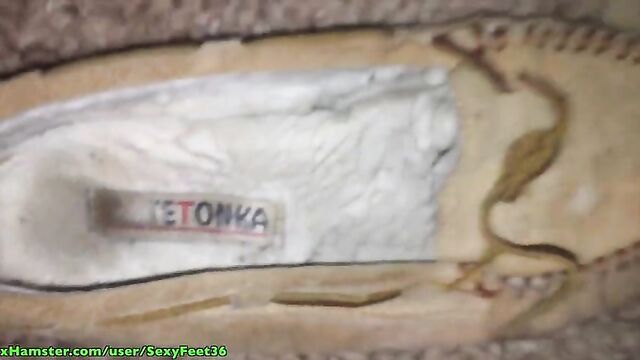 Super used Minnetonka Moccasins