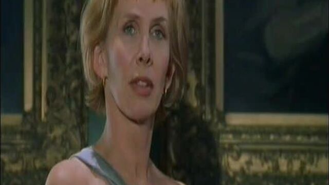 Trudie Styler Nude and Hairy