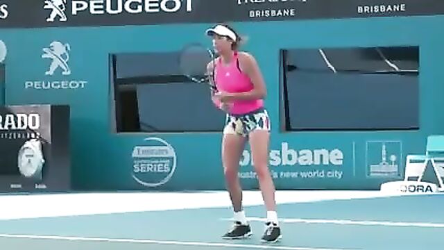 Garbine Muguruza Practice (Brisbane International)