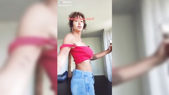 Jackie Cruz dancing on TikTok