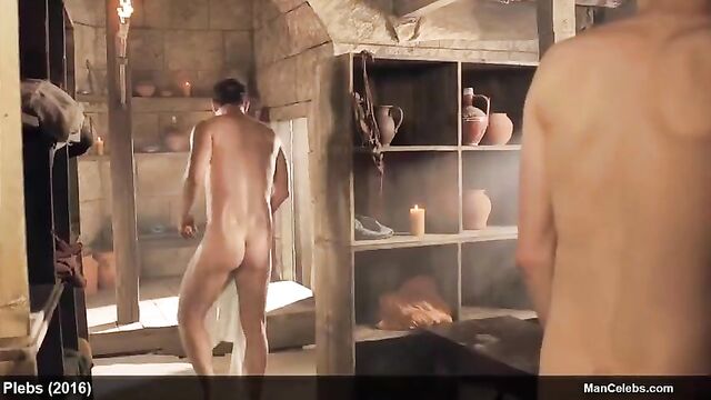 Celebrity Actor Danny Dyer Flashing His Nude Tight Butt