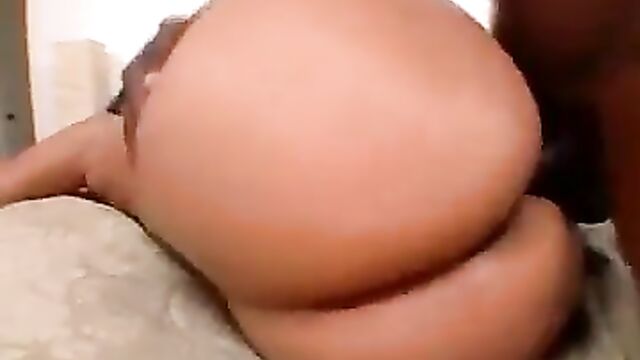 Bubble butt ebony Mya G