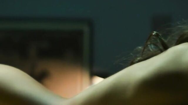 Rosario Dawson nude - Trance (2013)