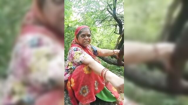 Aunty village short clip 200