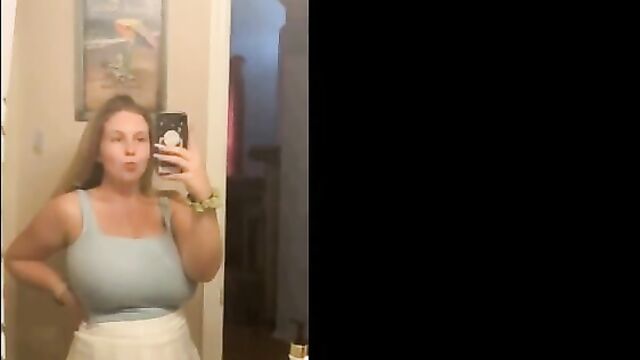 SEATTLE BLONDE WITH BIG TITS - SANxJAN