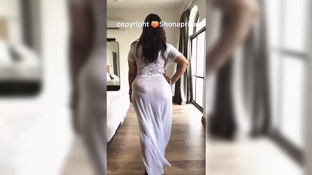 My sexy Shona bhabi’s chubby ass in white nightie