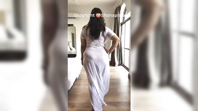 My sexy Shona bhabi’s chubby ass in white nightie