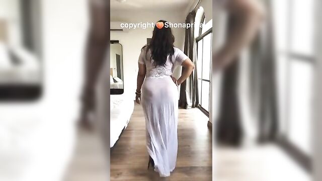 My sexy Shona bhabi’s chubby ass in white nightie