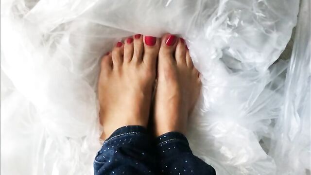 The most beautiful TOES in the World ! This is Unique !