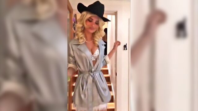 Emily Ratajkowski in sexy cowgirl costume