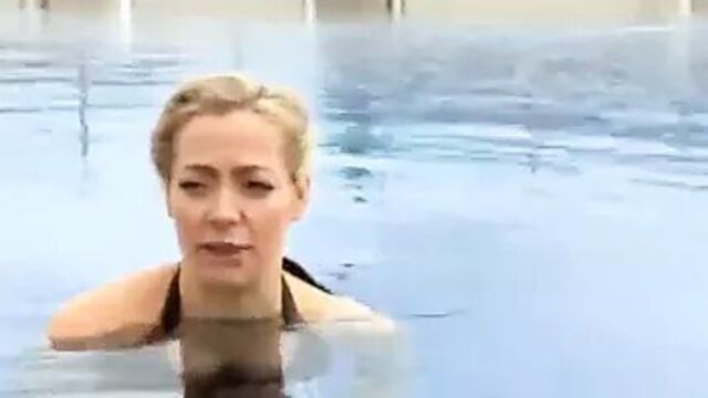 Cherry Healey - Swimming Nude