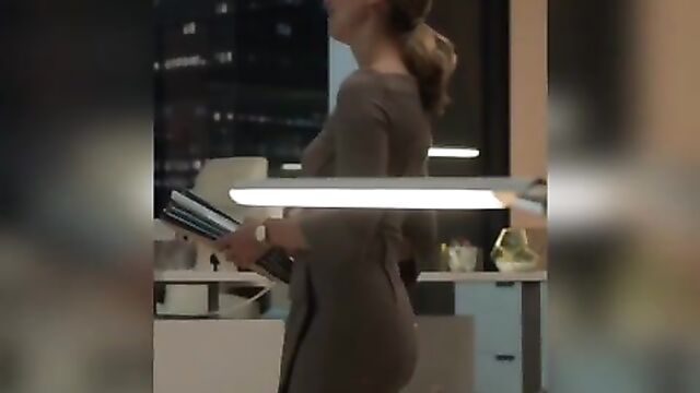 Supergirl Melissa Benoist - Season 5 Booty Compilation