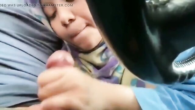 hijab sex in the car