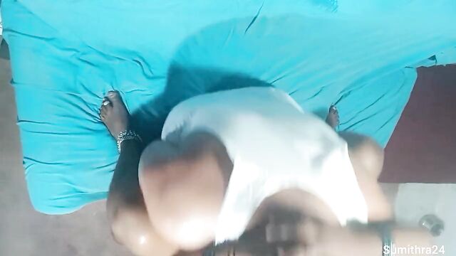 TAMIL couples Extremely hard fuck with SQUIRT and hot moaning Tamil clear audio