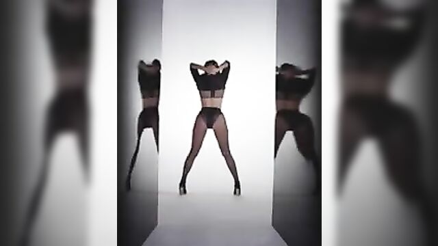 Jennifer Lopez - Booty