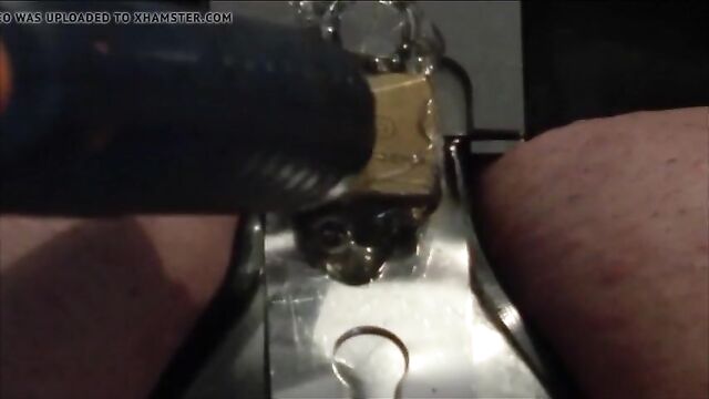 Locking and sealing my My-Steel chastity belt