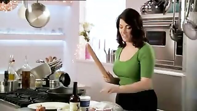 Nigella Lawson - Green Top Tits