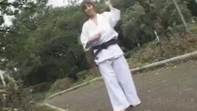 Hitomi Tanaka. Master Class Karate.