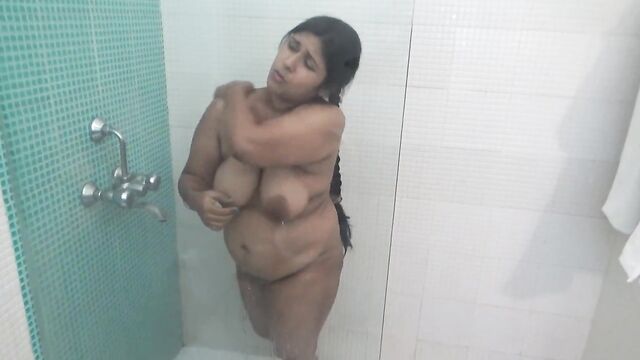 A desi Bhabi bathing nude in Bathroom