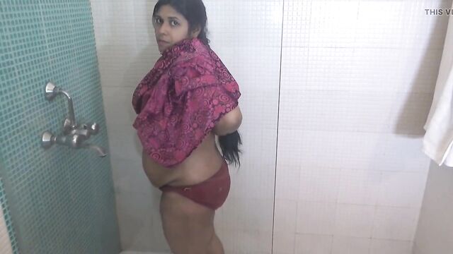 A desi Bhabi bathing nude in Bathroom