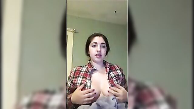 Nipples show