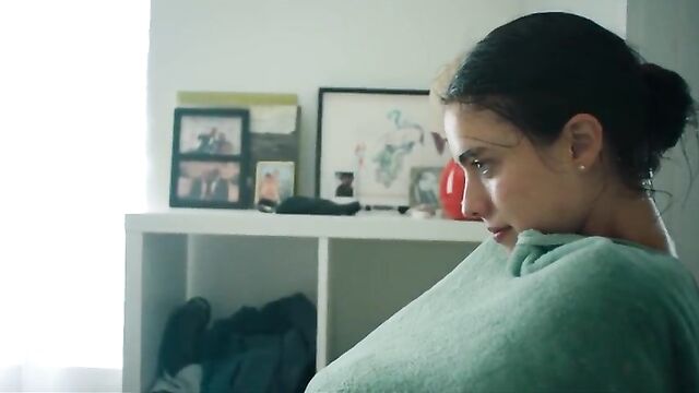 Margaret Qualley, Love Me Like You Hate Me, Nude Sex Scenes